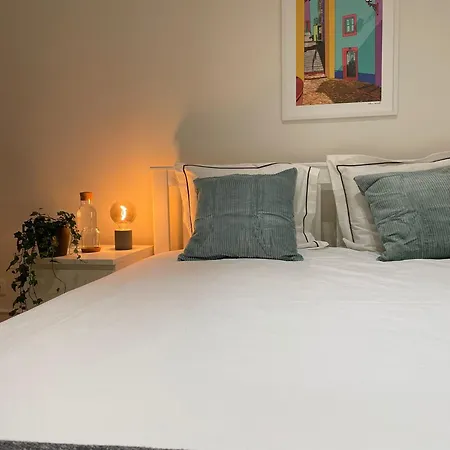Central Charm: Comfortable In The Heart Of The City Apartment Lissabon